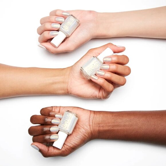 Essie TWINKLE IN TIME #1653 Nail Polish Lacquer - Picture 6 of 7